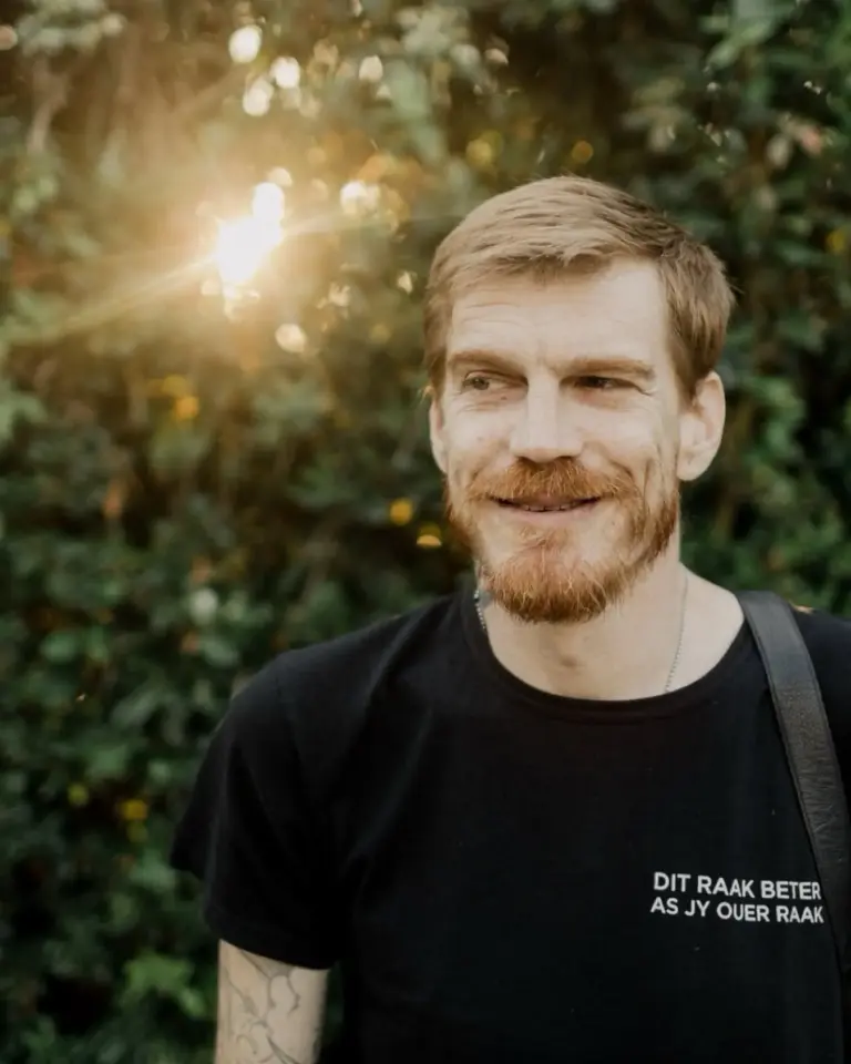 Liam Lynch Obituary, Cause of Death - South Africa Photographer and Poet Remembered for His Creative Legacy